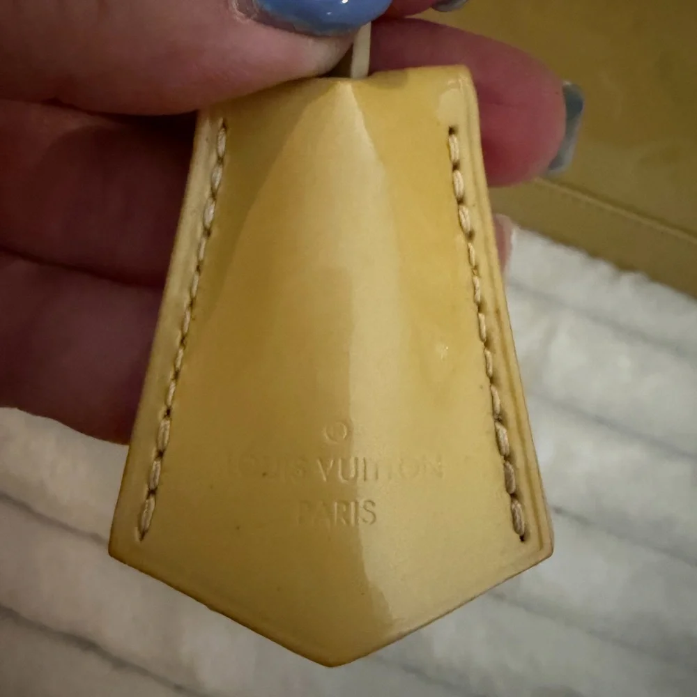 Louis Vuitton 2013 Monogram Citrine Vernis Alma PM